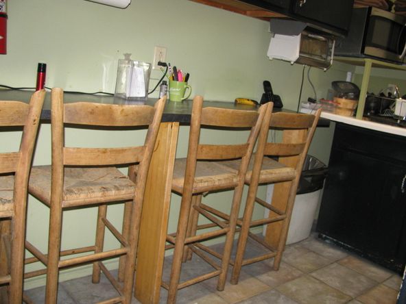94 Main St, Auburn, ME 04210